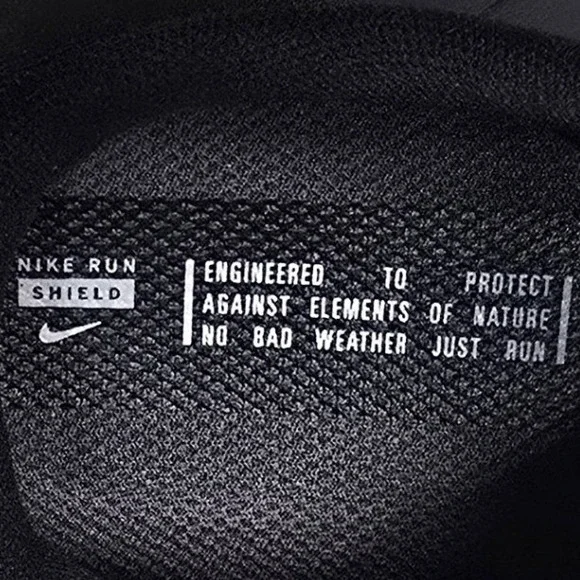 Nike Men's Size 10 Air Zoom Pegasus 39 Shield Running Shoes Black Storm Tread